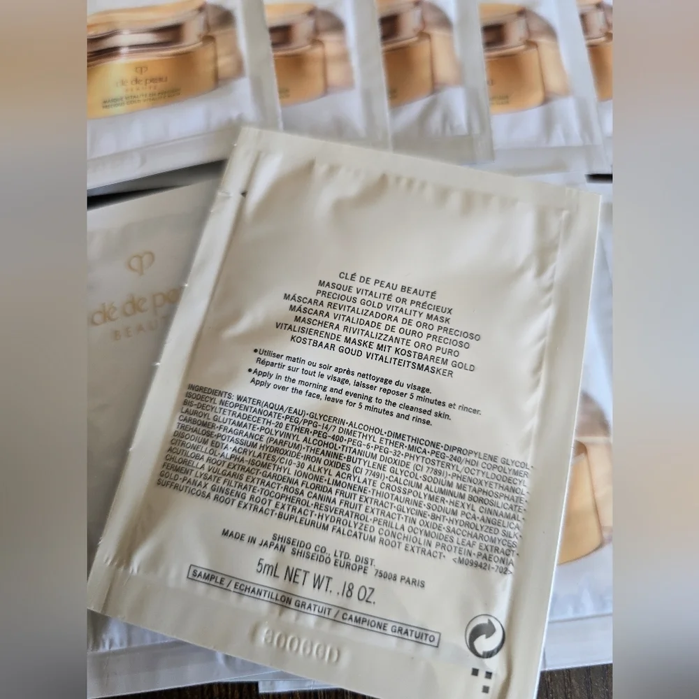 Cle de Peau, Previous Gold Vitality Skincare Mask - BUNDLE SET of 12!